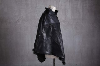 本日のミニブログ更新です。雨が続き今日は一段と寒さを感じますね。先ほどThee OLD CIRCUSの新作を掲載致しました。